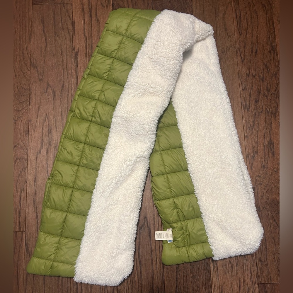 FP Movement Gorpecore Downhill Olive Combo Puffer Scarf